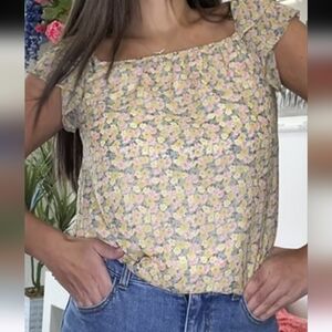 Gilli:Floral Square Neck Top. 47